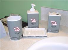 Dale Earnhardt Sr. 4 Piece Bath Accessory Set