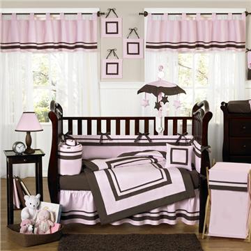 hotel_pink_chocolate_crib