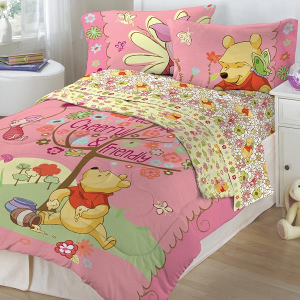 Winnie the Pooh Cheerful Friendly Bedding