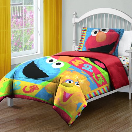 Sesame Street "Big Chalk Fun" Twin Comforter